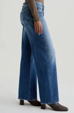 Adria Low-Rise Wide Leg Jeans in Headline