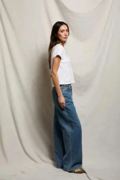 Alanis Recycled V-Neck Tee