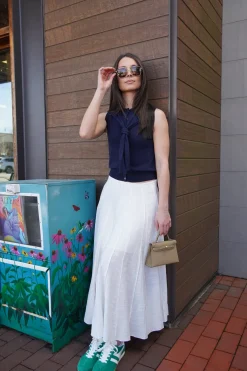 Button Front Vest With Tie