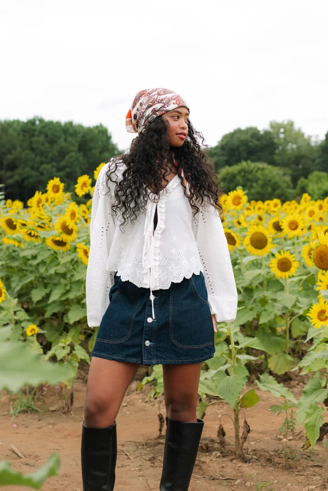 Curved Pocket Mini Skirt