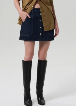 Curved Pocket Mini Skirt