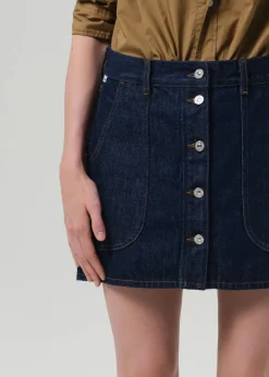 Curved Pocket Mini Skirt