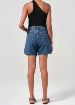 Dame Short In Enamour