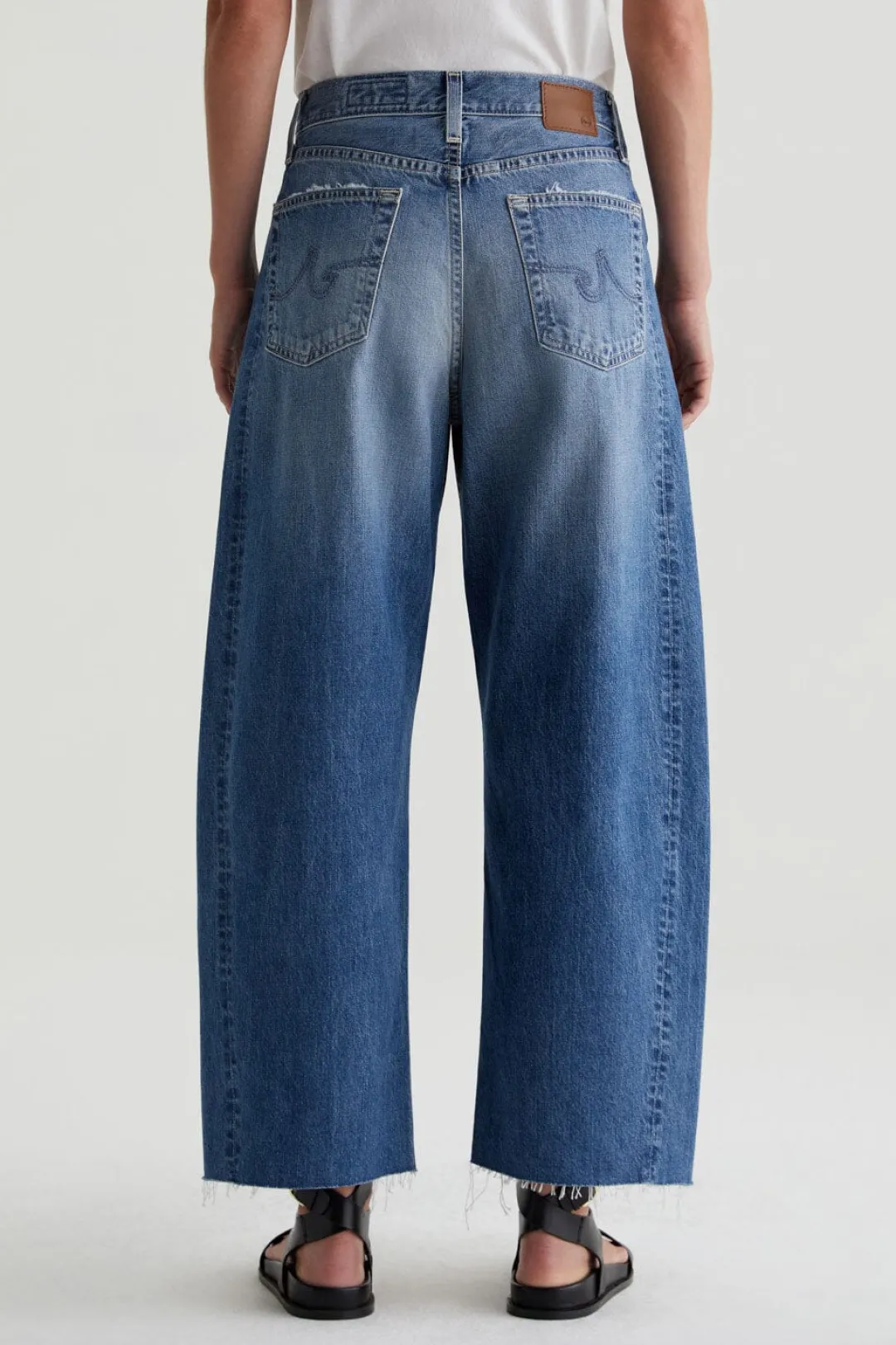 Hattie Barrel Leg Crop Jeans