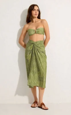 Knot Sarong
