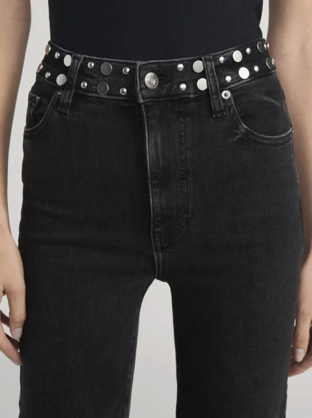 Le Sleek Straight Studded Jeans