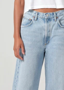 Low Curve Jeans in Force