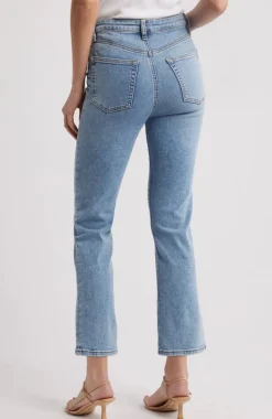 Pencil Crop Jeans in Lark