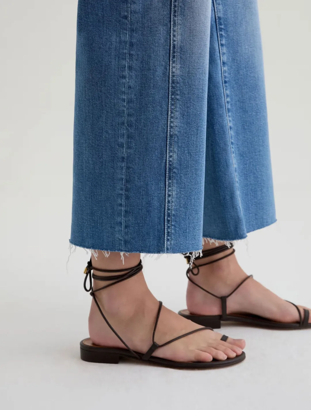 Saige Wide Leg Crop Jeans With Panel