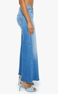 The Roller Fray Jeans in Fan Favorite