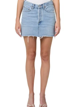 V-Waist Mini Skirt in Force